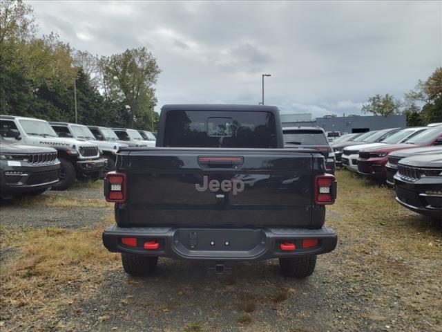 new 2024 Jeep Gladiator car, priced at $53,184