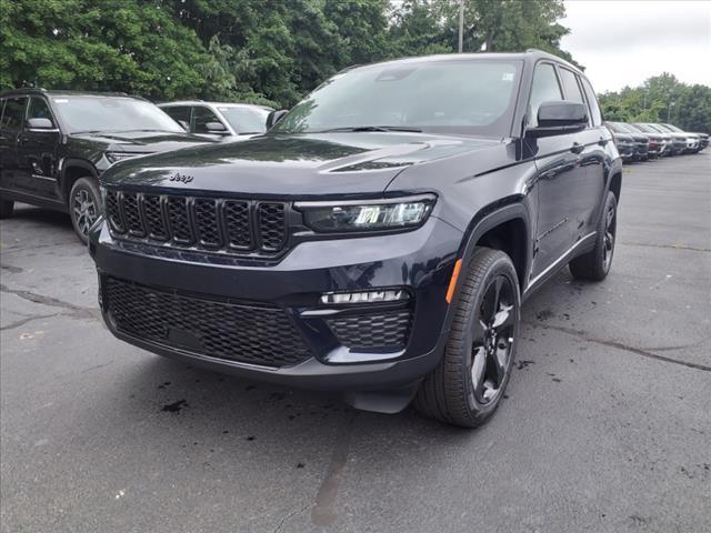 new 2024 Jeep Grand Cherokee car, priced at $43,037