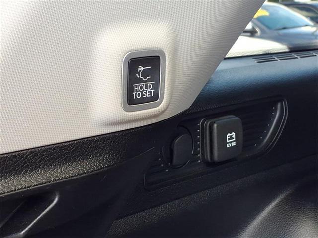 used 2023 Jeep Grand Cherokee car, priced at $29,868