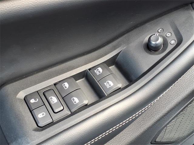 used 2023 Jeep Grand Cherokee car, priced at $29,868