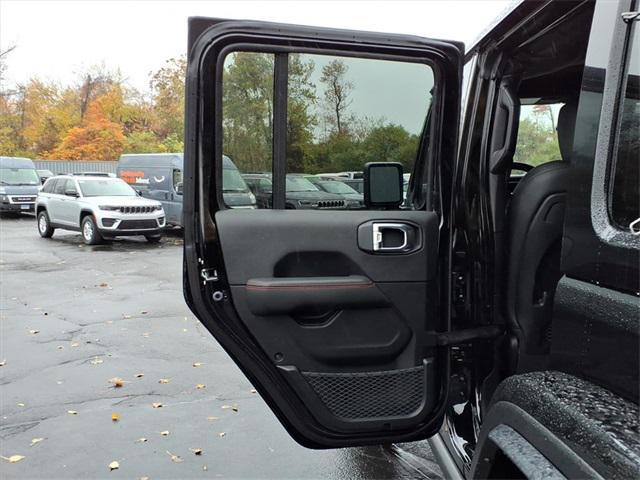 new 2026 Jeep Wrangler car, priced at $66,298