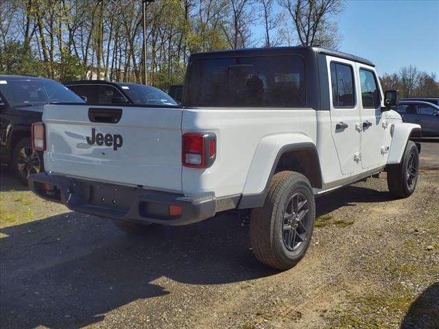 new 2024 Jeep Gladiator car, priced at $46,569