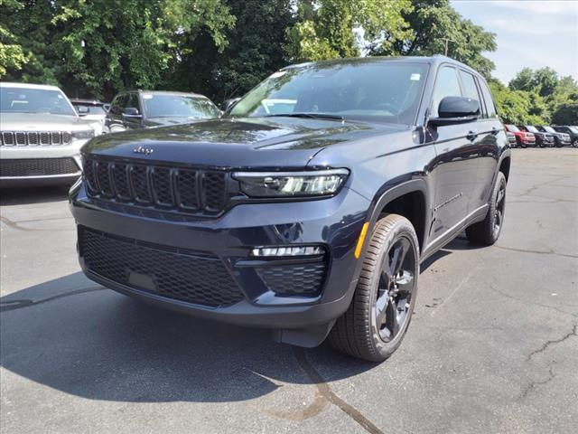 new 2024 Jeep Grand Cherokee car, priced at $43,037