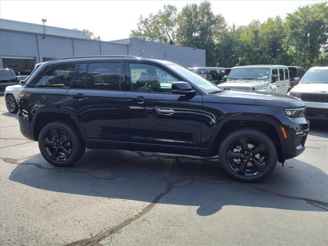 new 2024 Jeep Grand Cherokee car, priced at $43,037