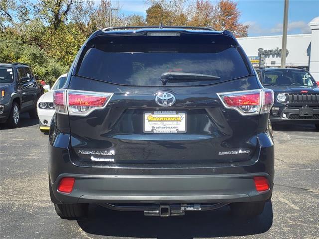 used 2016 Toyota Highlander car, priced at $21,527