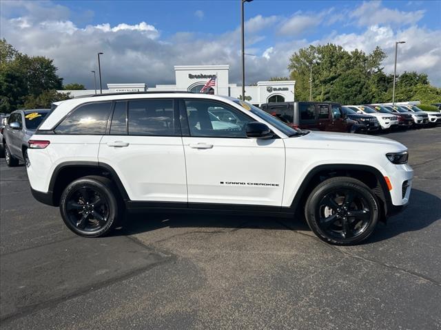 used 2023 Jeep Grand Cherokee car, priced at $36,258