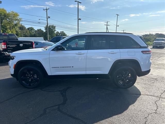 used 2023 Jeep Grand Cherokee car, priced at $36,258