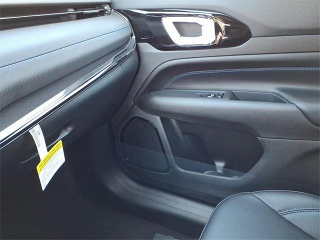 new 2026 Jeep Compass car, priced at $31,177