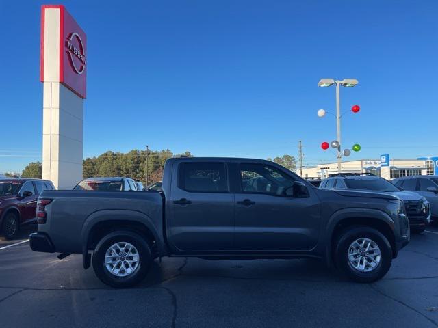 new 2025 Nissan Frontier car, priced at $31,765