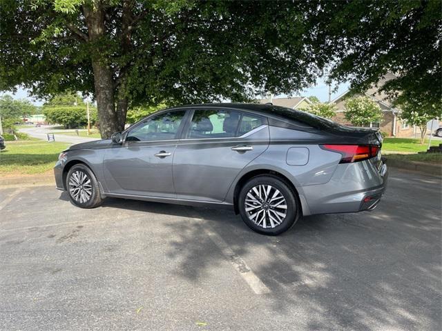 new 2024 Nissan Altima car, priced at $29,388