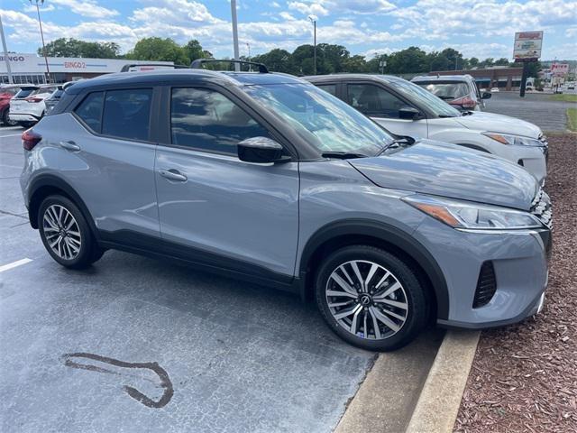 new 2024 Nissan Kicks car, priced at $24,999