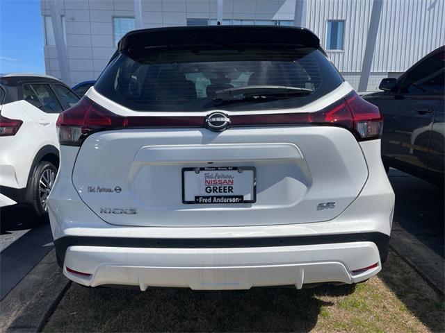 new 2024 Nissan Kicks car, priced at $25,999