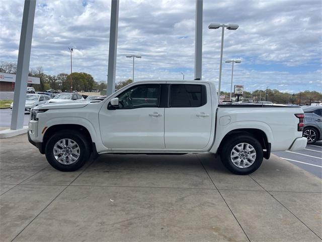 new 2024 Nissan Frontier car, priced at $35,999