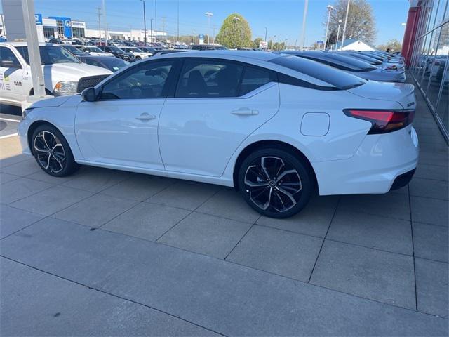 new 2024 Nissan Altima car, priced at $24,999