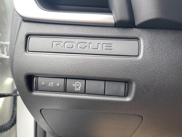 new 2025 Nissan Rogue car, priced at $30,999