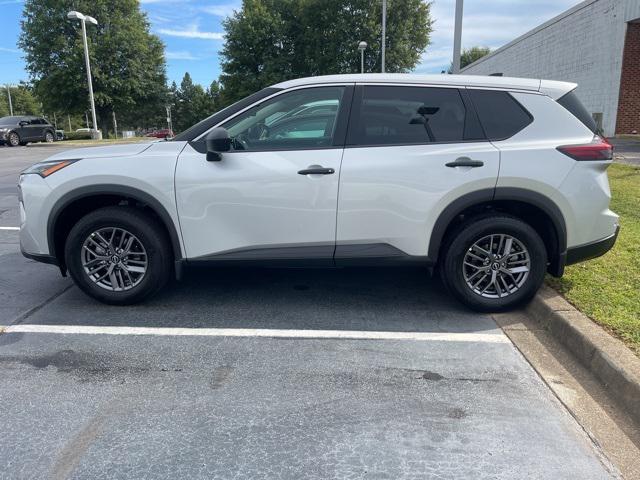 new 2025 Nissan Rogue car, priced at $31,999