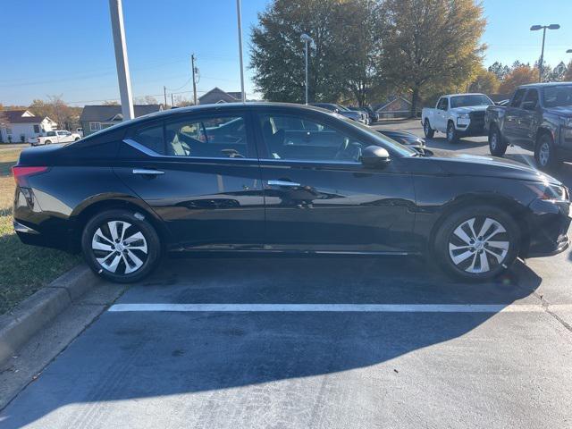 new 2025 Nissan Altima car, priced at $24,750