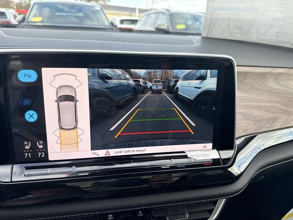 new 2026 Volkswagen Atlas car, priced at $48,807