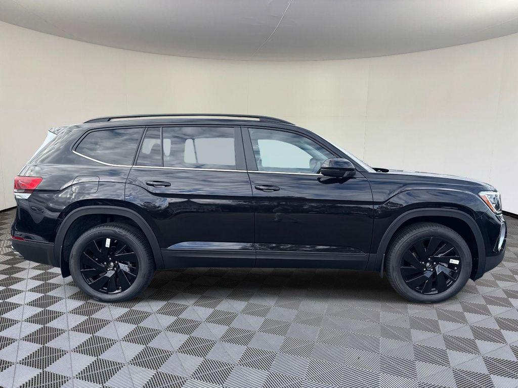 new 2026 Volkswagen Atlas car, priced at $48,807