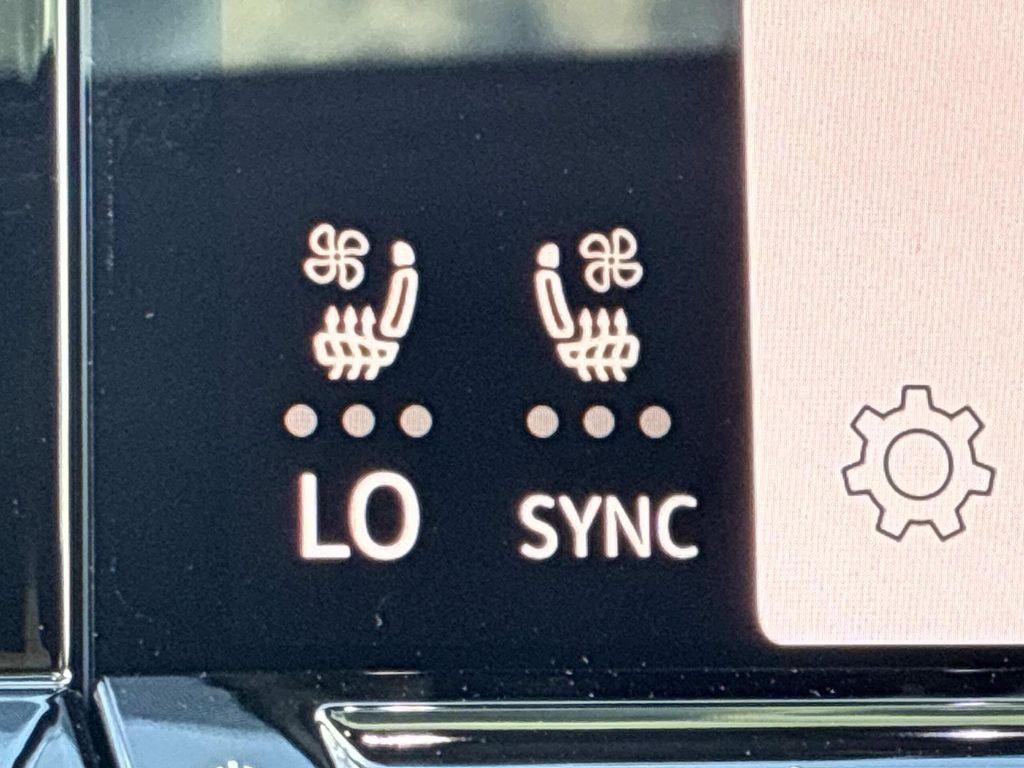 new 2026 Volkswagen Atlas car, priced at $56,188