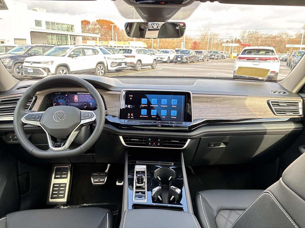 new 2026 Volkswagen Atlas car, priced at $56,188