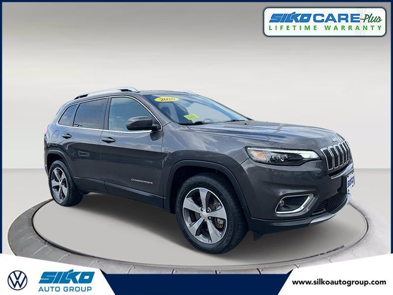 used 2020 Jeep Cherokee car, priced at $24,236