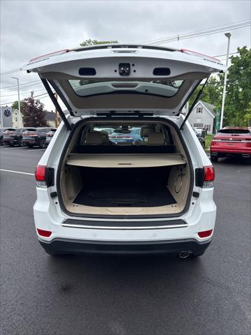 used 2021 Jeep Grand Cherokee car, priced at $30,735