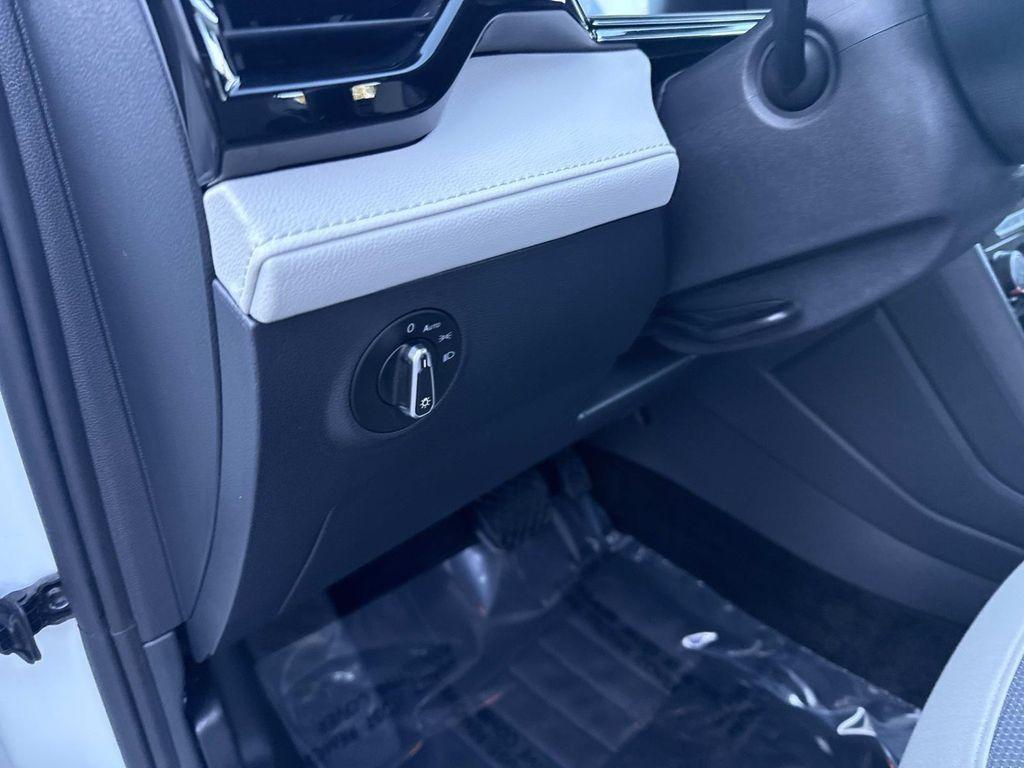 used 2024 Volkswagen Taos car, priced at $23,890