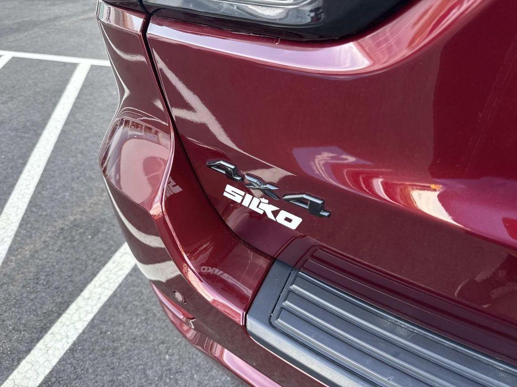 used 2020 Jeep Grand Cherokee car, priced at $22,528