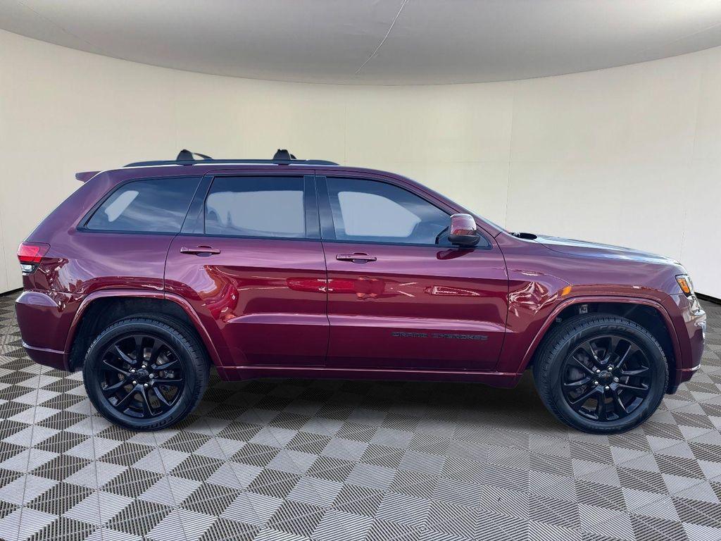 used 2020 Jeep Grand Cherokee car, priced at $22,528
