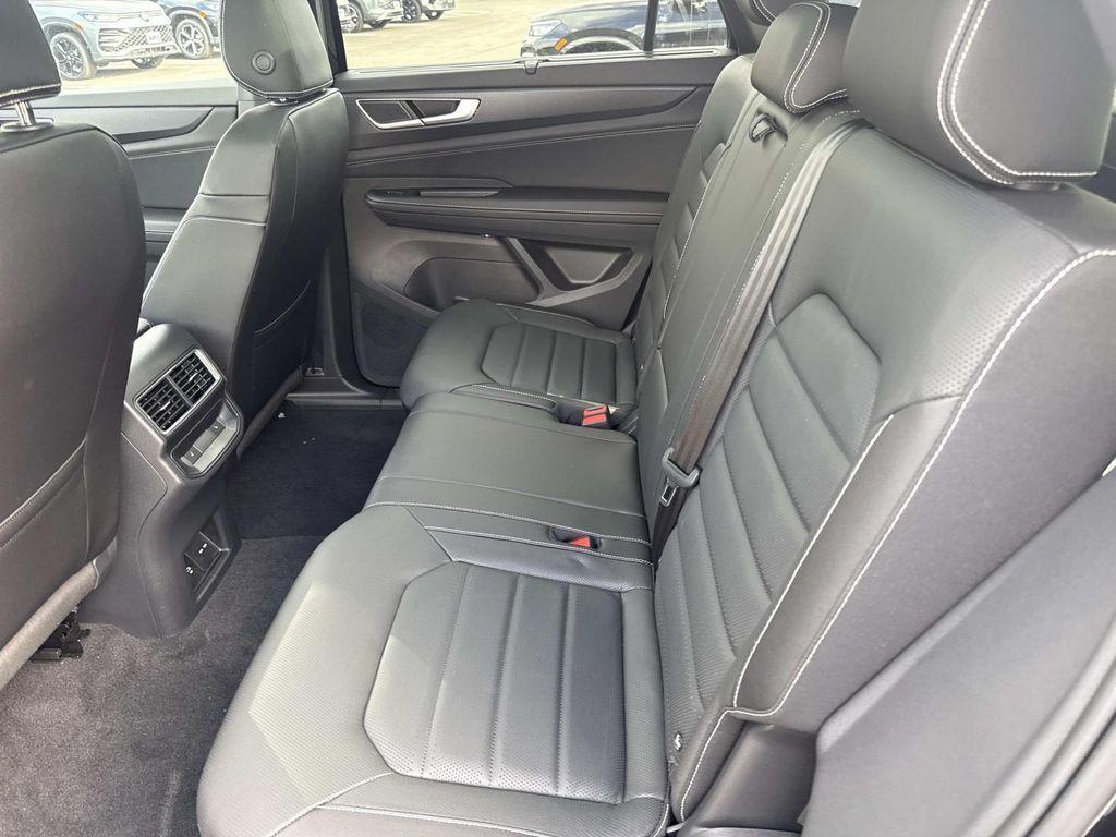 new 2026 Volkswagen Atlas Cross Sport car, priced at $51,457