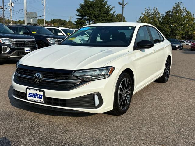 used 2024 Volkswagen Jetta car, priced at $22,137