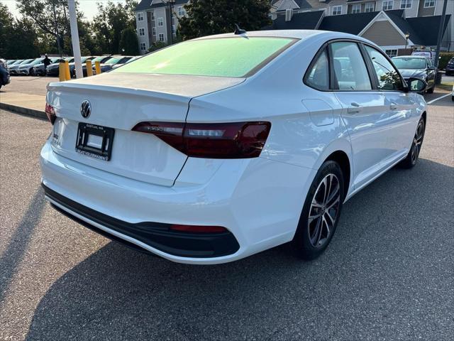 used 2024 Volkswagen Jetta car, priced at $22,137