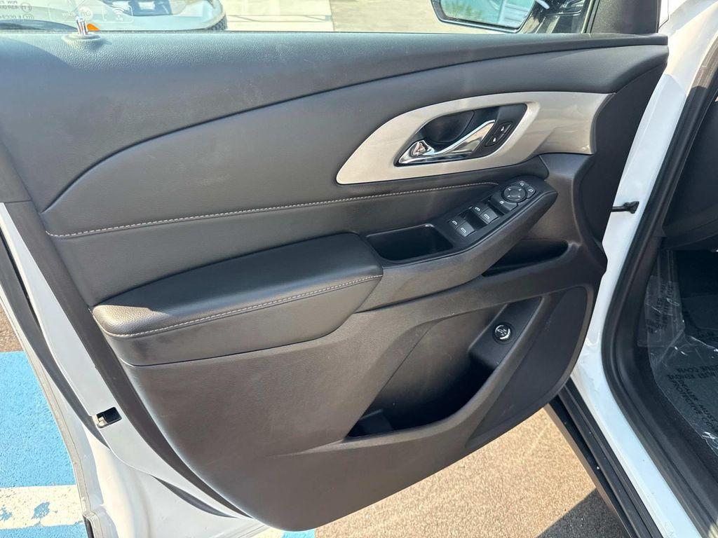 used 2018 Chevrolet Traverse car, priced at $14,987