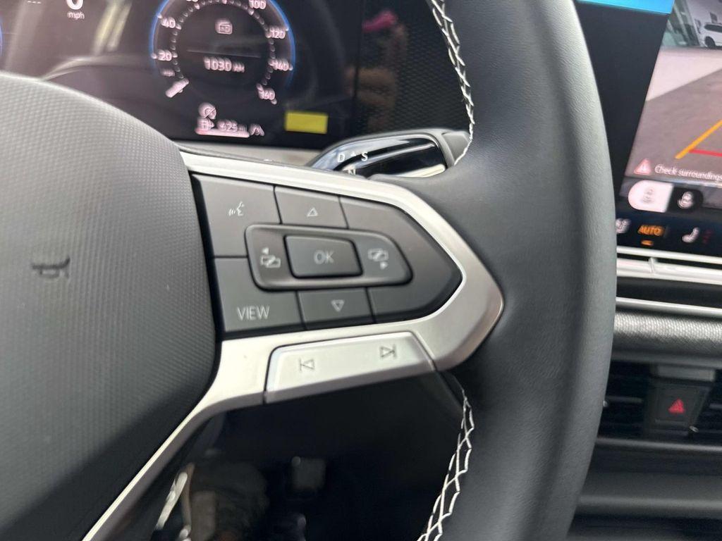 new 2025 Volkswagen Tiguan car, priced at $32,927