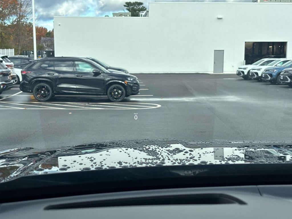 new 2026 Volkswagen Atlas car, priced at $50,432