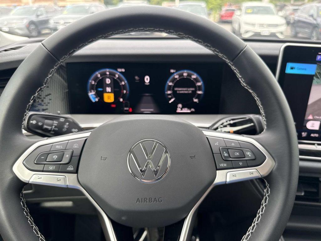new 2025 Volkswagen Tiguan car, priced at $36,855