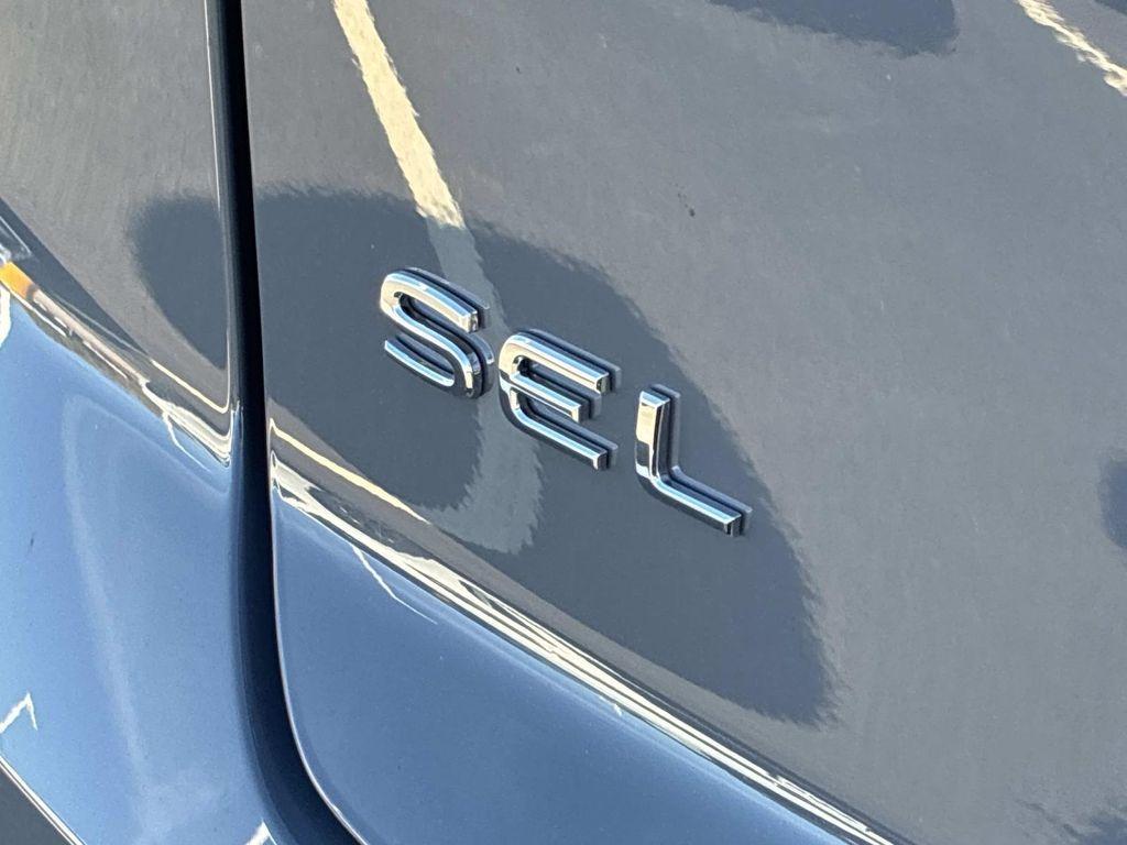 new 2026 Volkswagen Atlas Cross Sport car, priced at $54,946