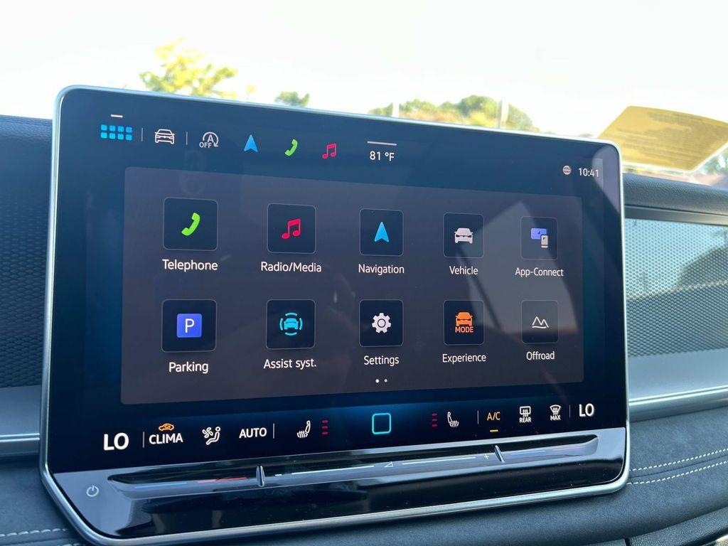 new 2025 Volkswagen Tiguan car, priced at $36,855