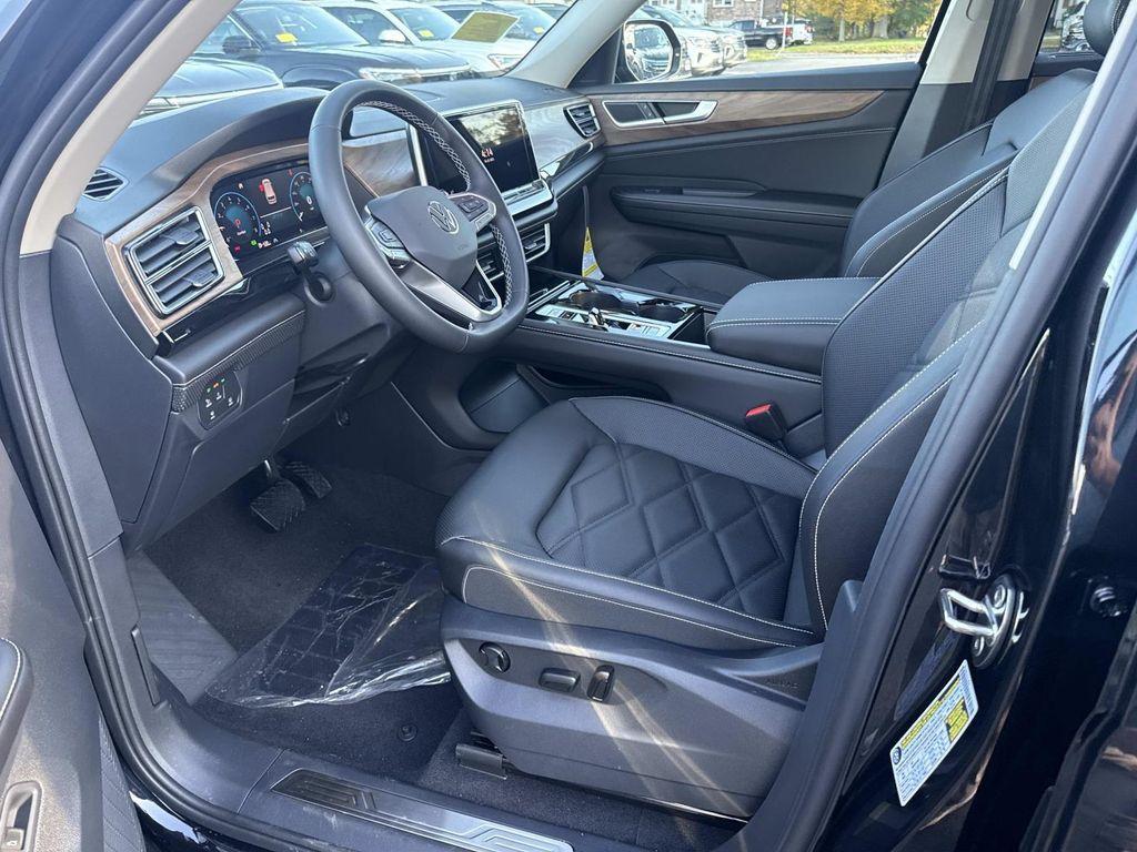 new 2026 Volkswagen Atlas car, priced at $48,637