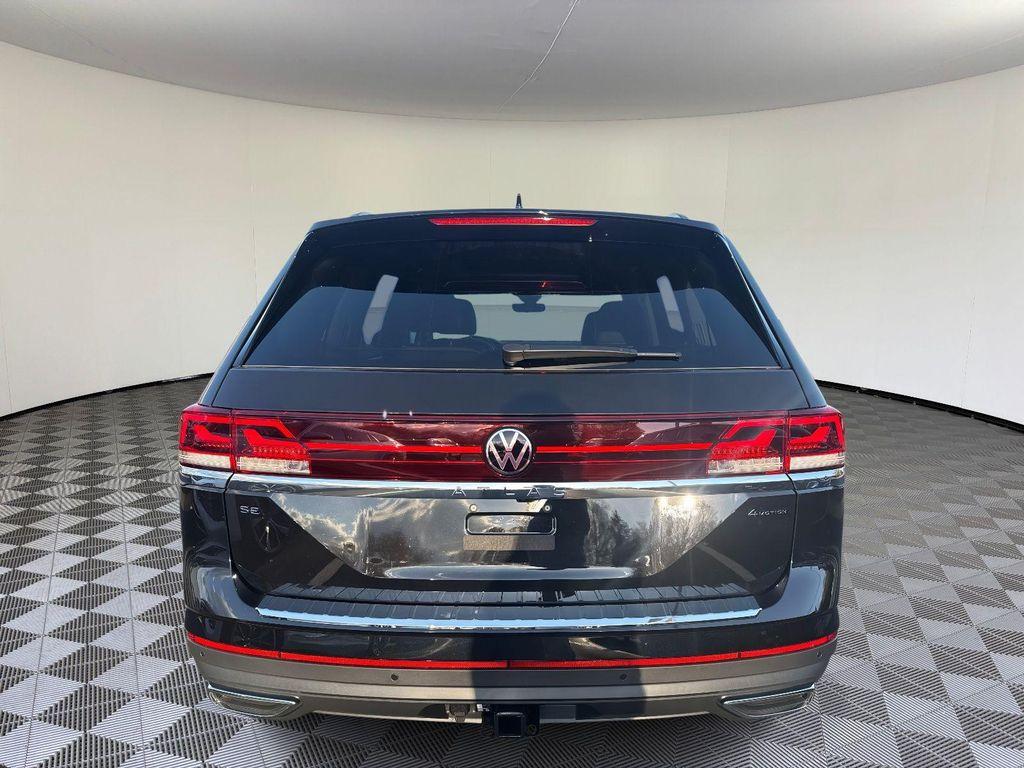 new 2026 Volkswagen Atlas car, priced at $48,637
