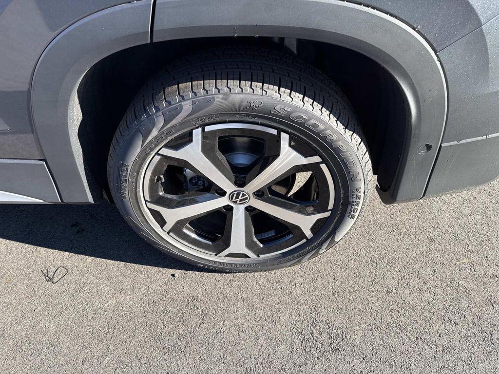 new 2026 Volkswagen Tiguan car, priced at $37,587