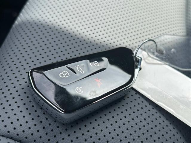 new 2025 Volkswagen Tiguan car, priced at $38,992