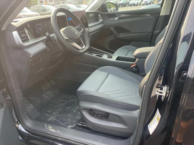 new 2025 Volkswagen Tiguan car, priced at $36,284