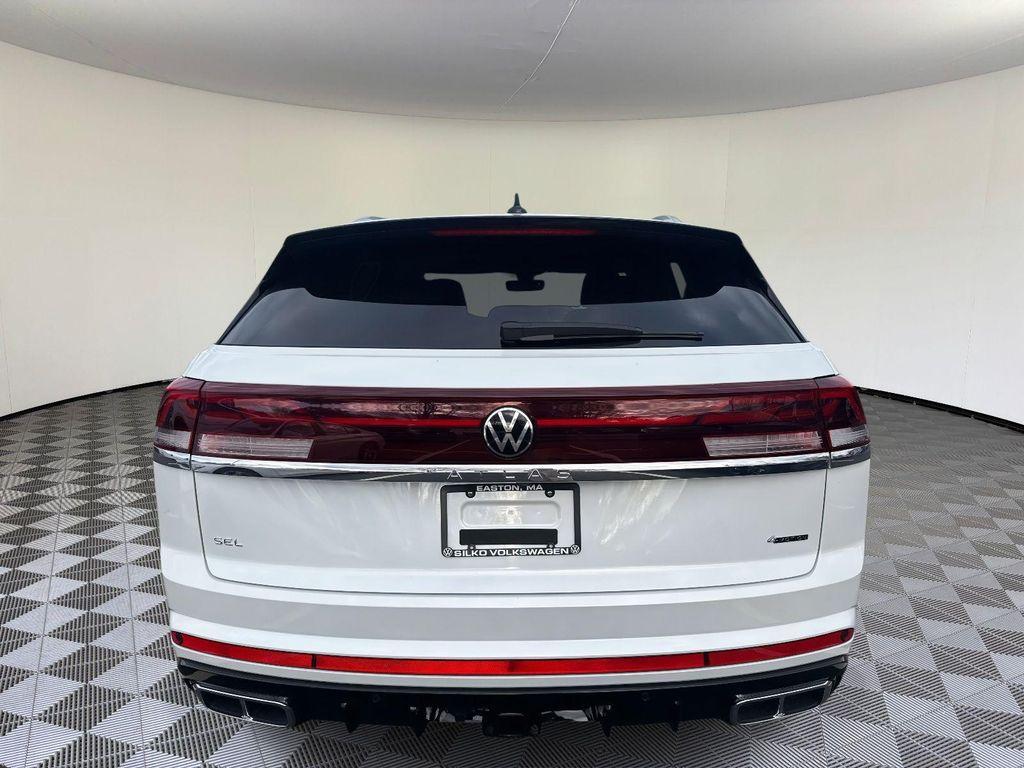 new 2026 Volkswagen Atlas Cross Sport car, priced at $54,911