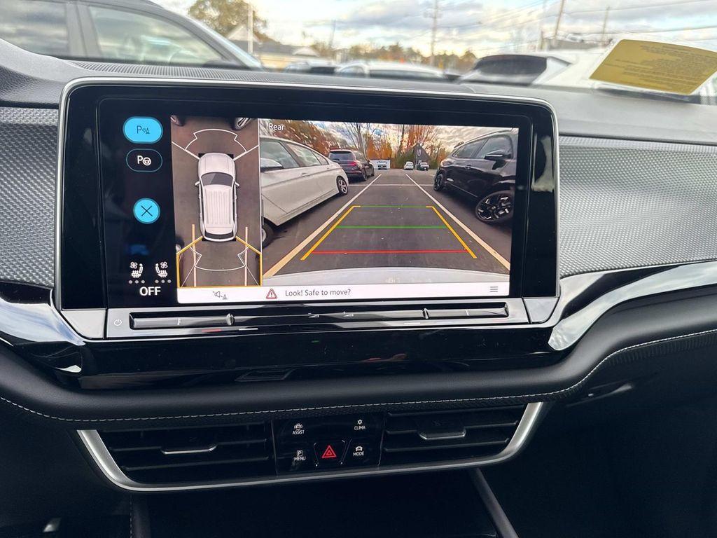 new 2026 Volkswagen Atlas Cross Sport car, priced at $54,911