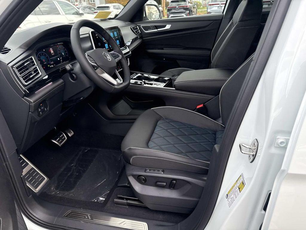 new 2026 Volkswagen Atlas Cross Sport car, priced at $54,911