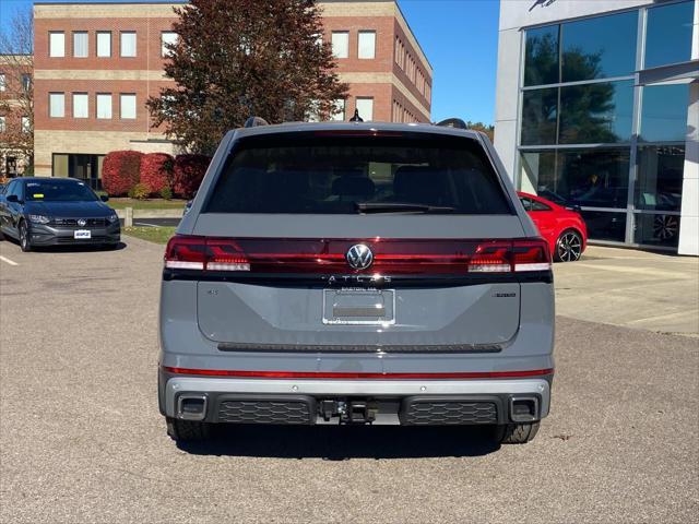 new 2025 Volkswagen Atlas car, priced at $48,001