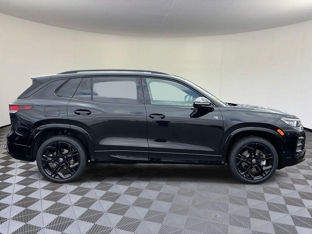 new 2026 Volkswagen Tiguan car, priced at $40,078