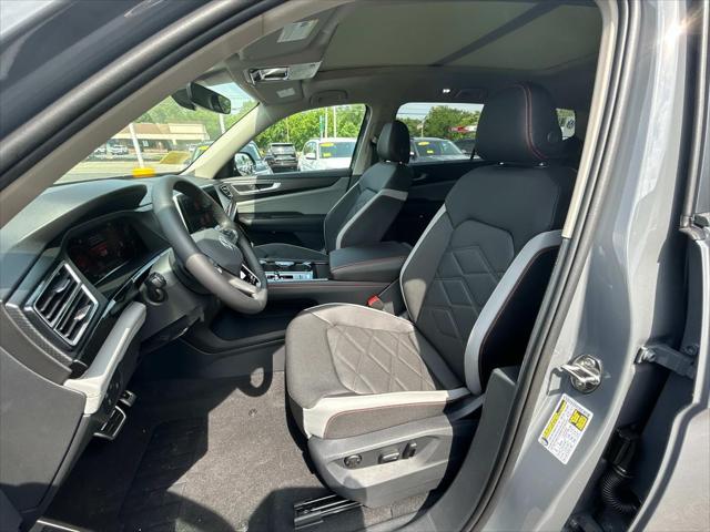 new 2025 Volkswagen Atlas car, priced at $46,918